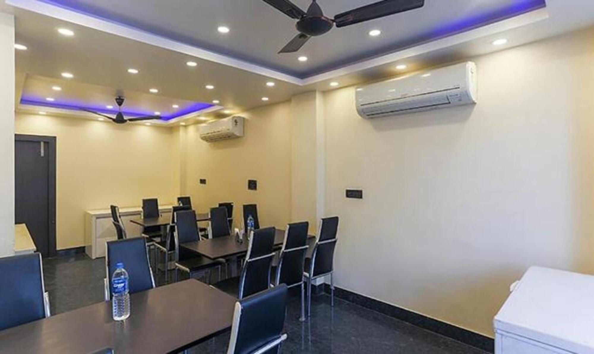 Treebo Trend Aspiring Inn Kolkata Jadabpur Bagian luar foto
