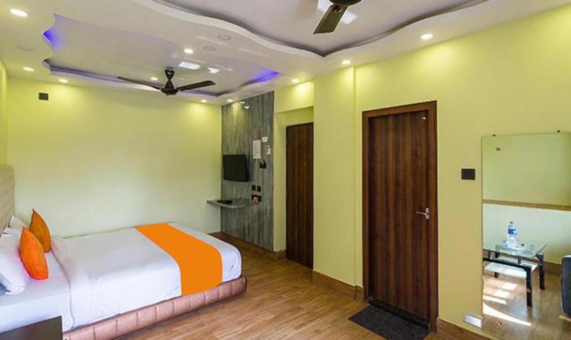 Treebo Trend Aspiring Inn Kolkata Jadabpur Bagian luar foto